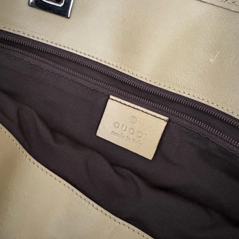 Gucci Brown and Tan Monogram Tote - Picture 2 of 5